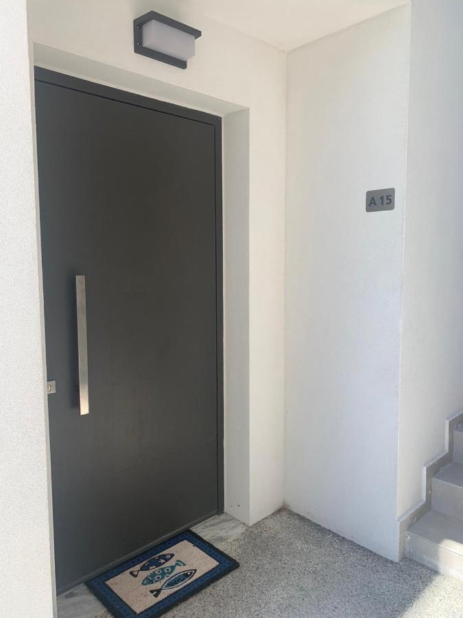Olea Luxury Apartments Nikíti Eksteriør bilde